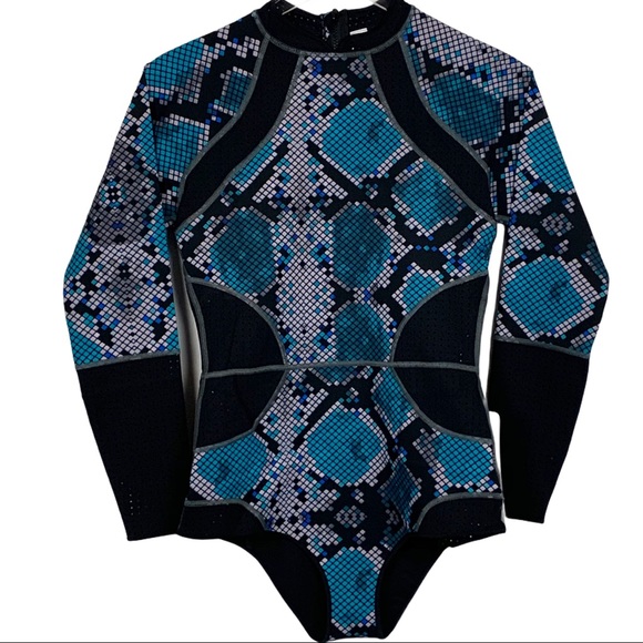 Lululemon Water: Paddle One Piece Reversible Swim